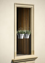 Carica l'immagine nel visualizzatore di Gallery, VASO BE UP